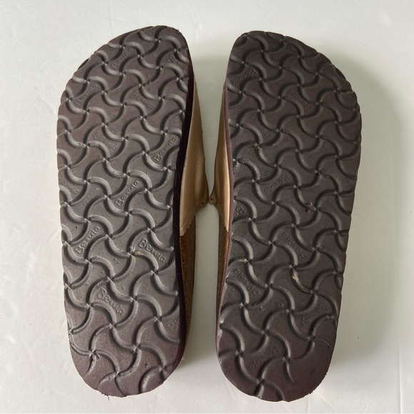 Birkenstock Betula Sparkly Tan w/rosette details - Womens 7 like New Condition - Picture 5 of 7